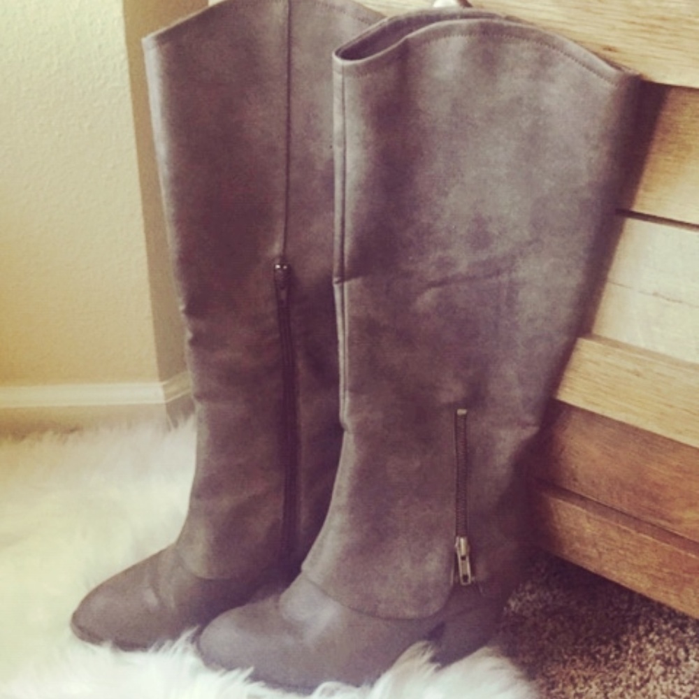 Taupe / Grey Jellypop Knee High Heeled Boots